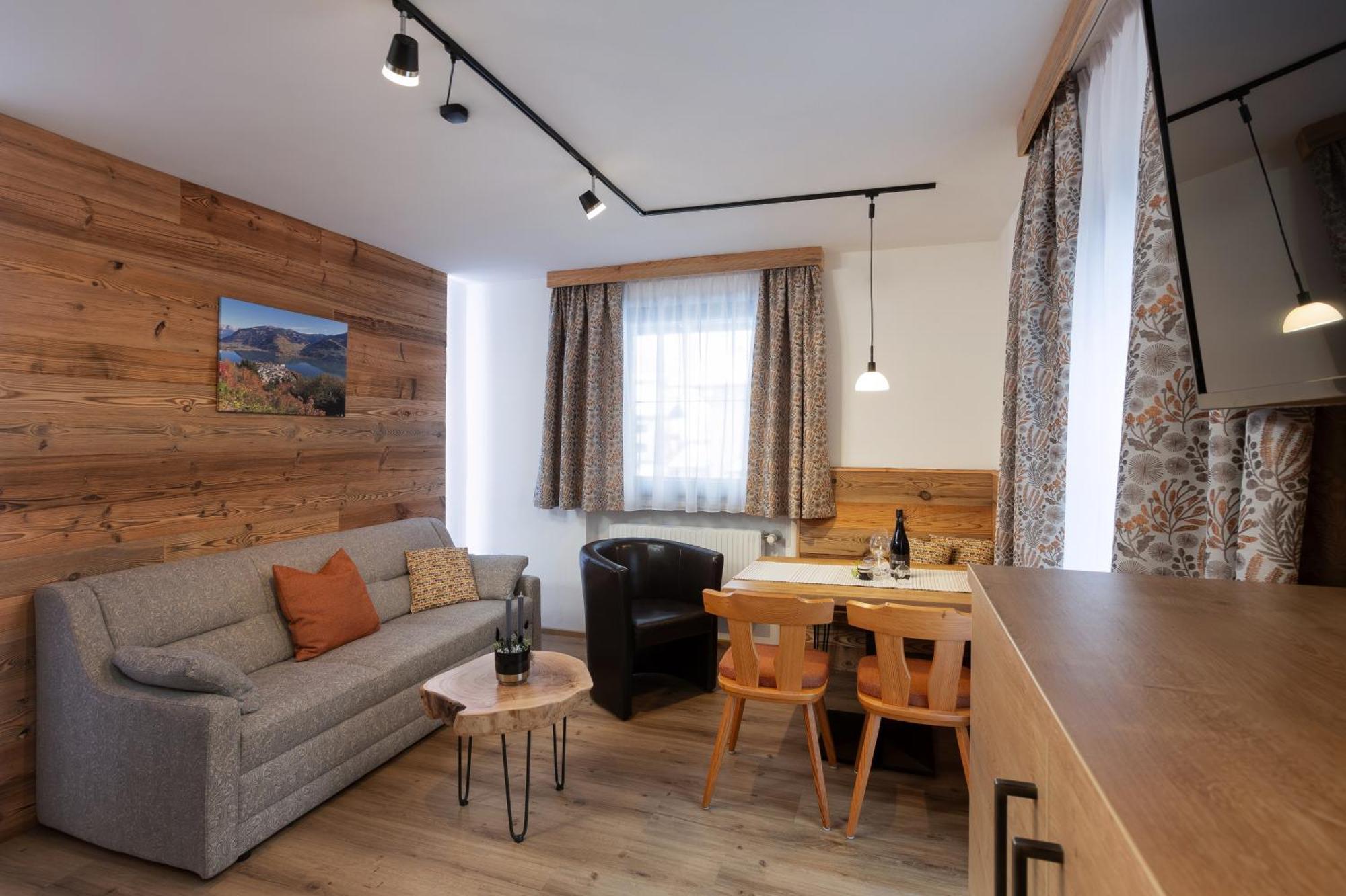 Ella'S Apartment Fusch an der Grossglocknerstrasse ภายนอก รูปภาพ