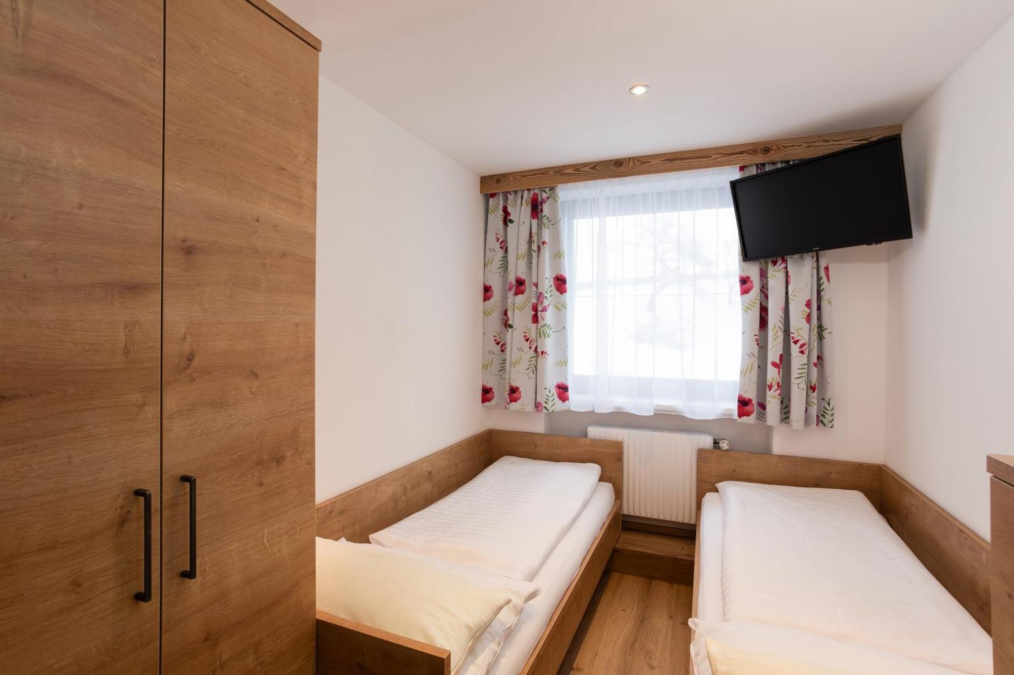 Ella'S Apartment Fusch an der Grossglocknerstrasse ภายนอก รูปภาพ