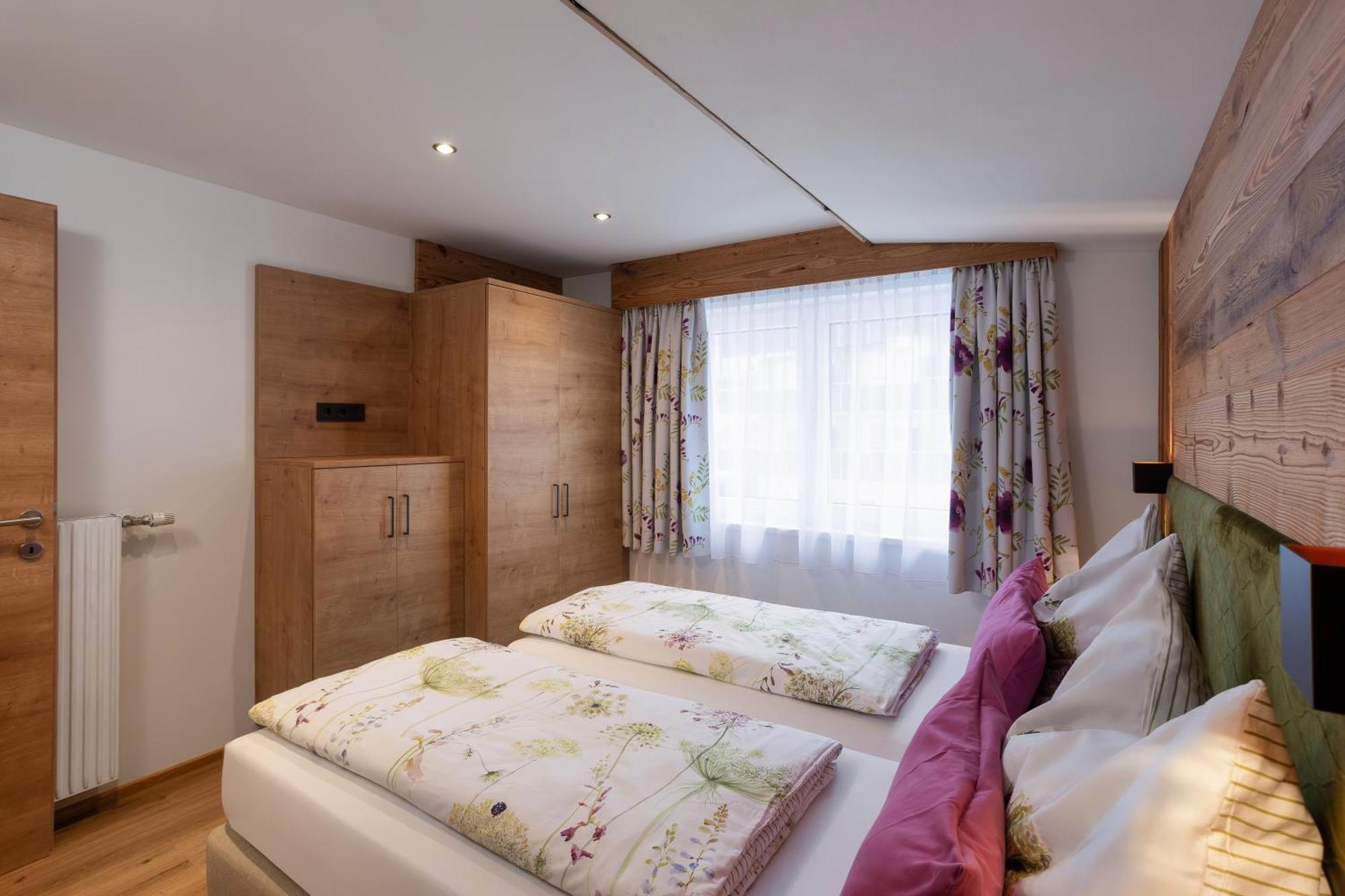 Ella'S Apartment Fusch an der Grossglocknerstrasse ภายนอก รูปภาพ